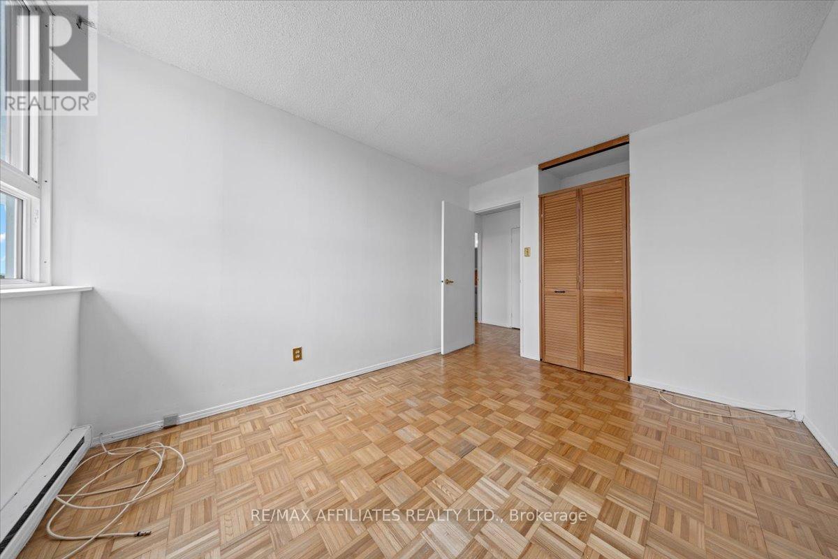706 - 2000 Jasmine Crescent