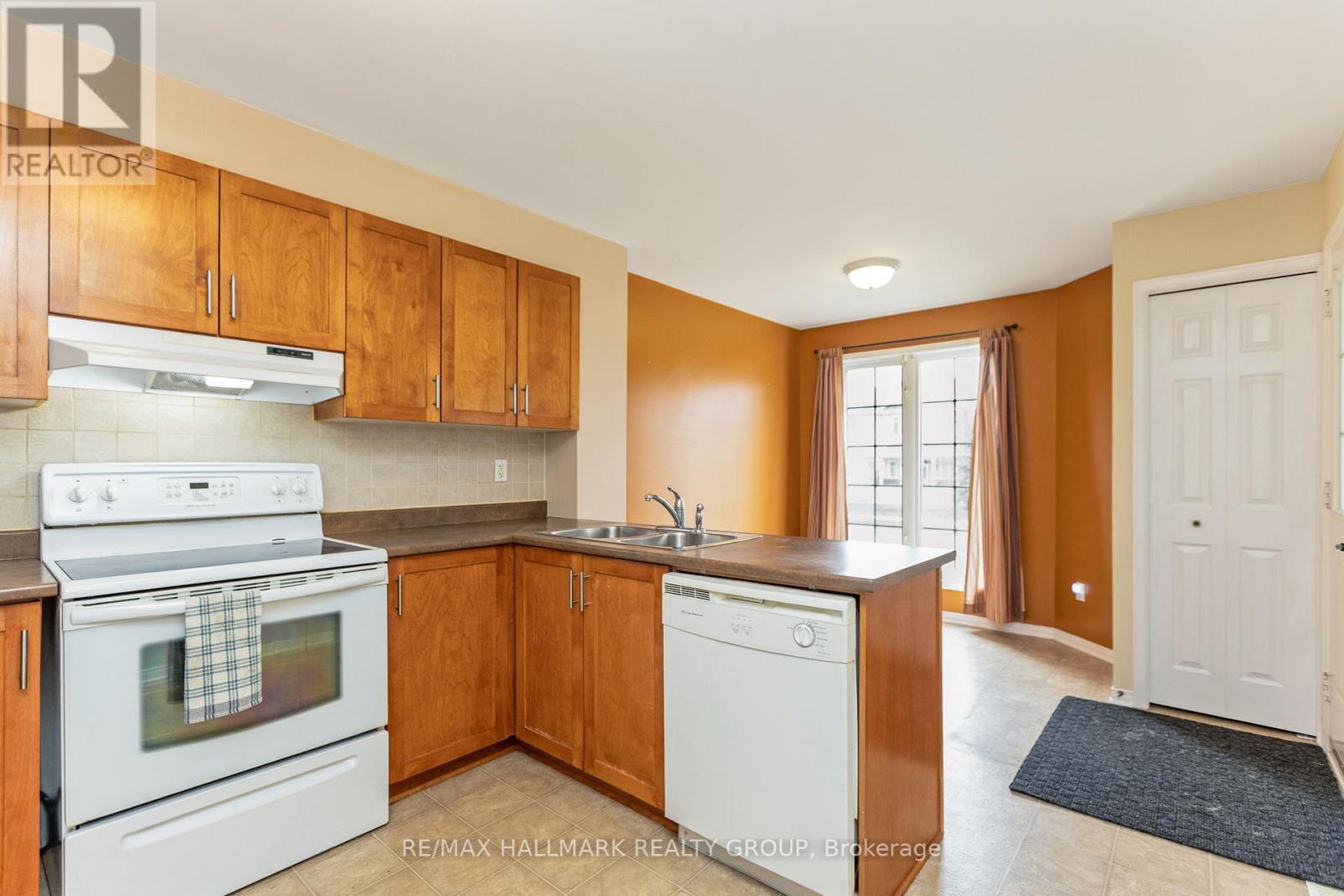 896 Longfields Drive