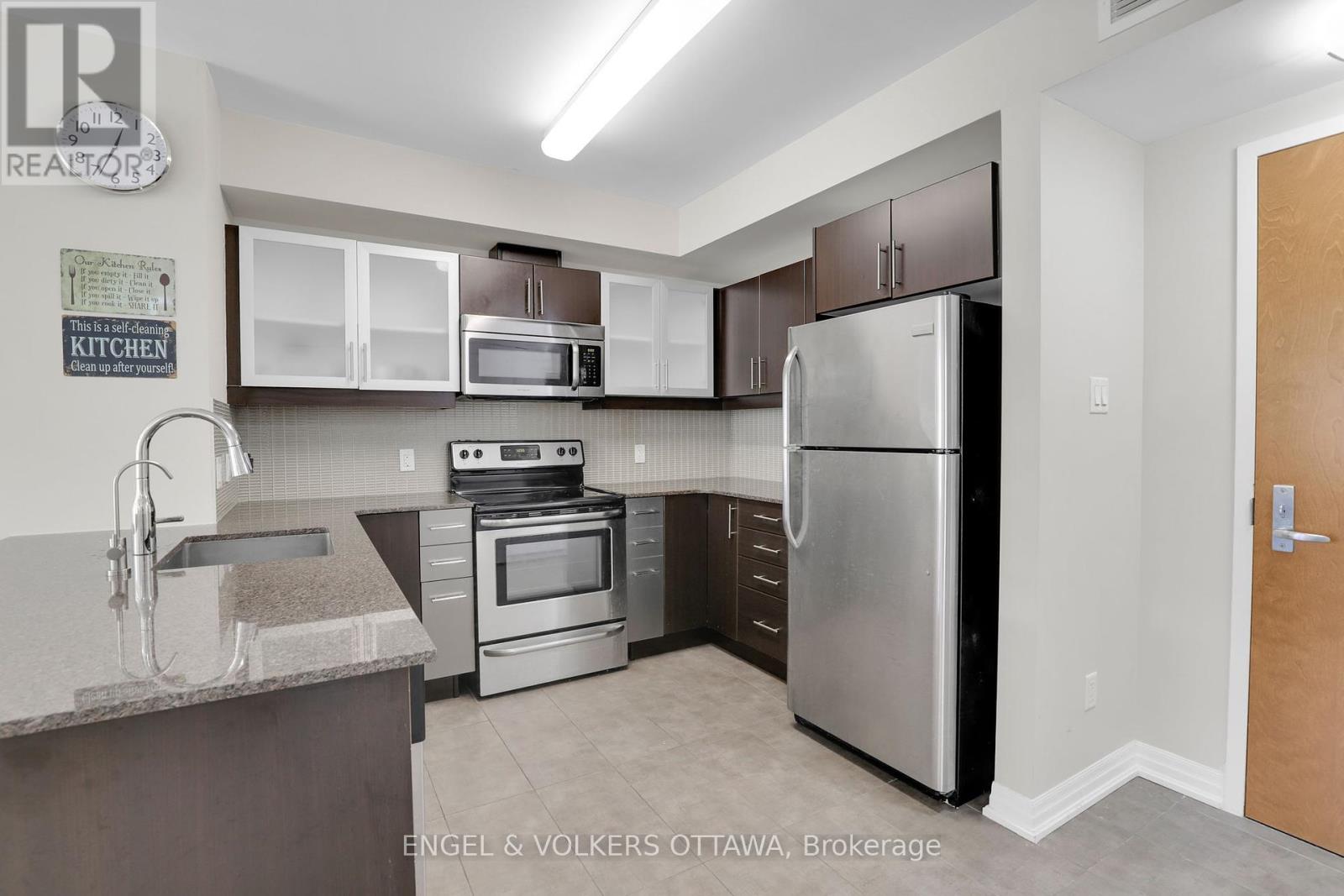 202 - 195 Besserer Street