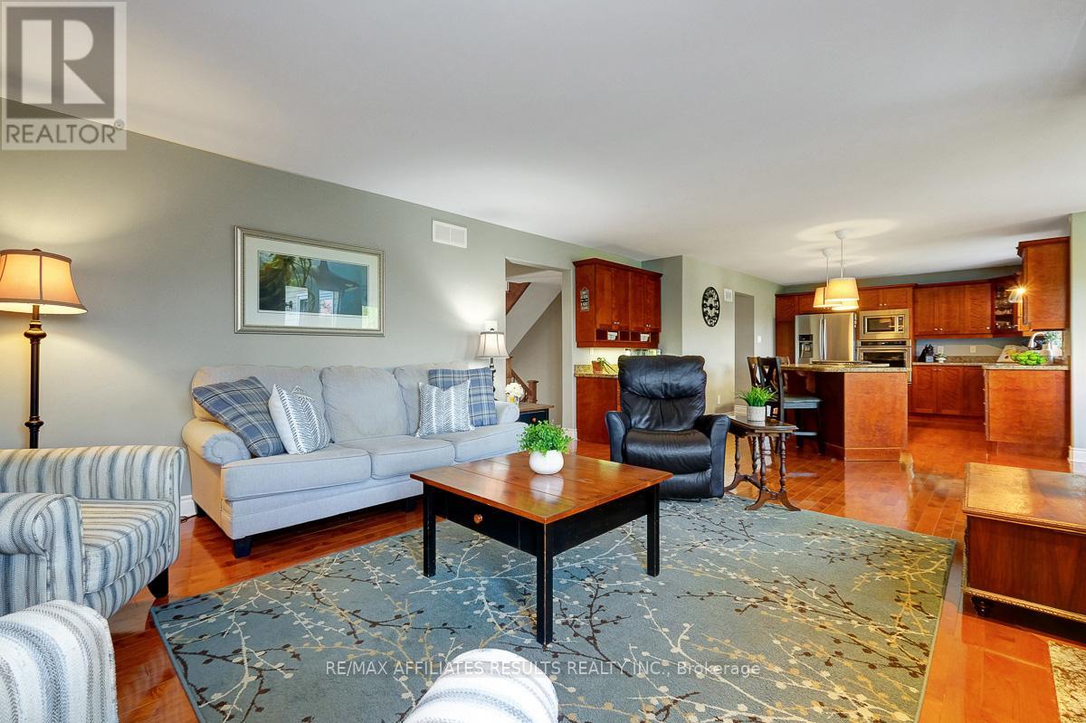 117 Scottwood Grove