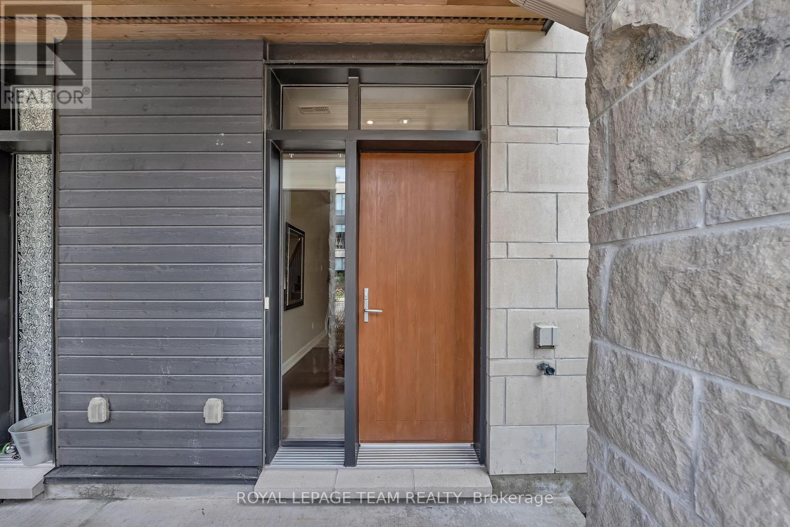 206 Jeremiah Kealey Street
