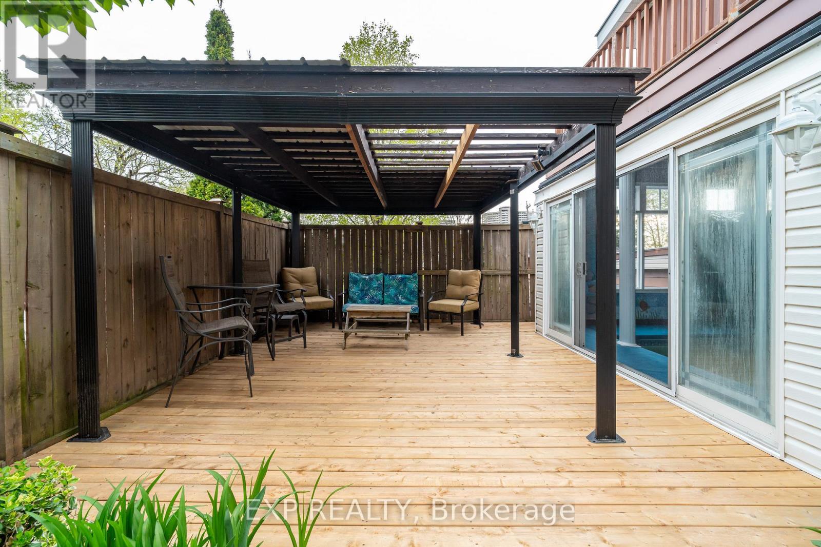 220 Ancaster Avenue