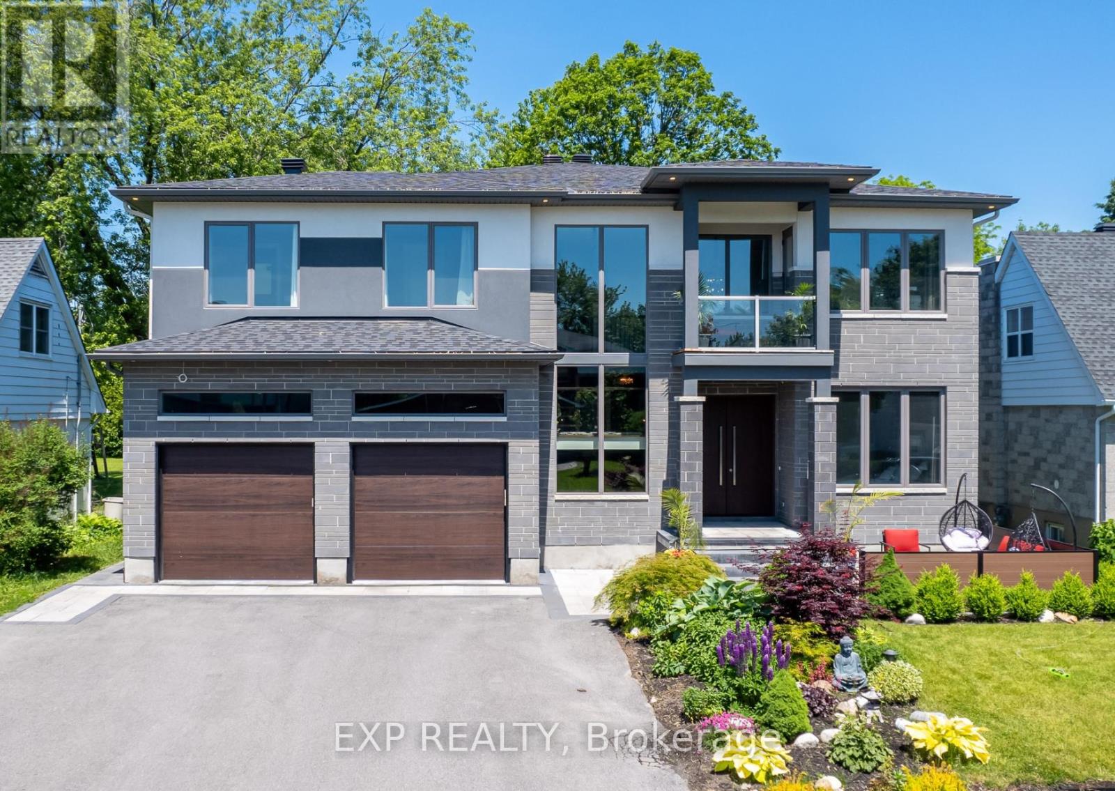 7 Phillip Drive