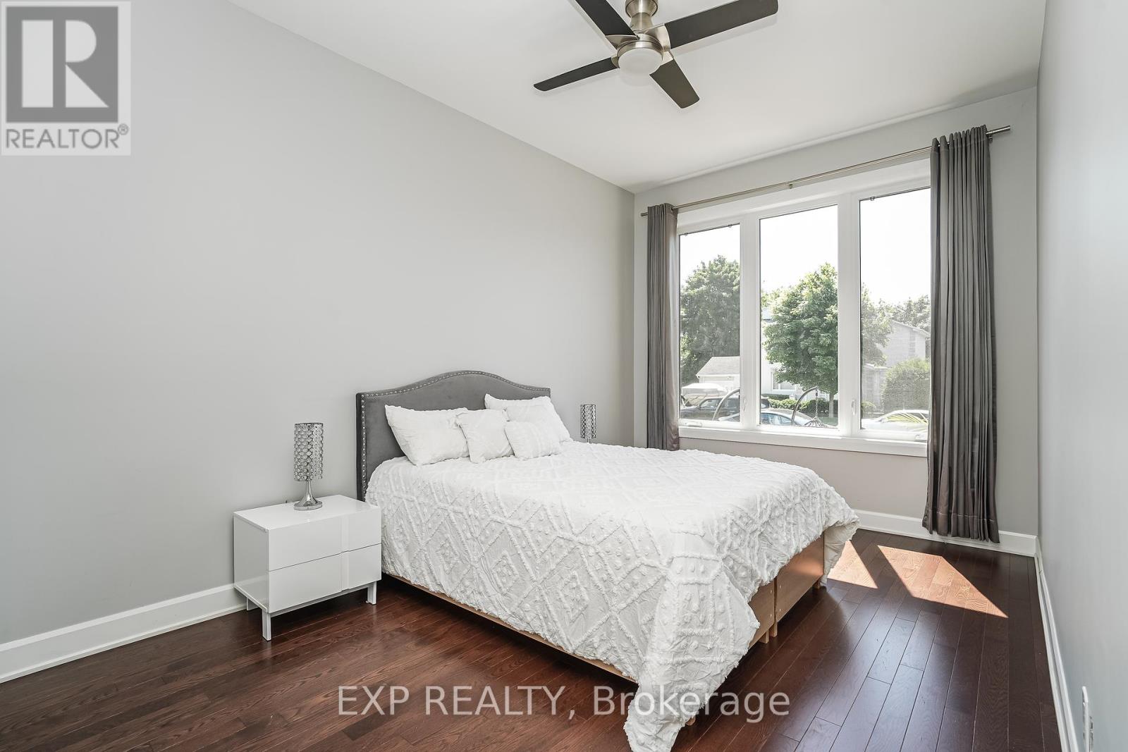 7 Phillip Drive