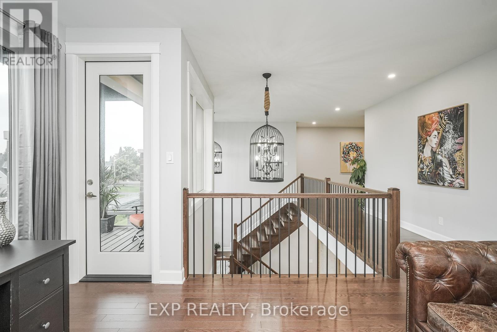 7 Phillip Drive