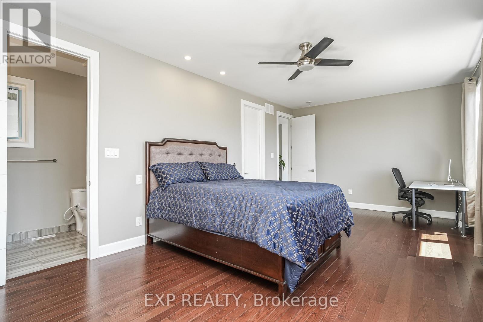 7 Phillip Drive