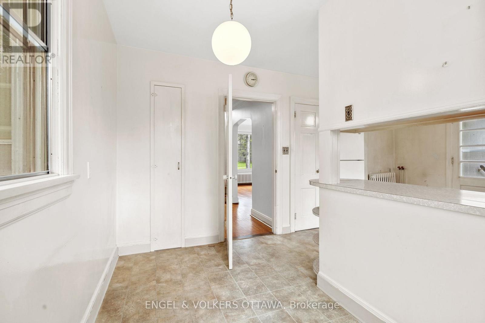 238 Island Park Drive