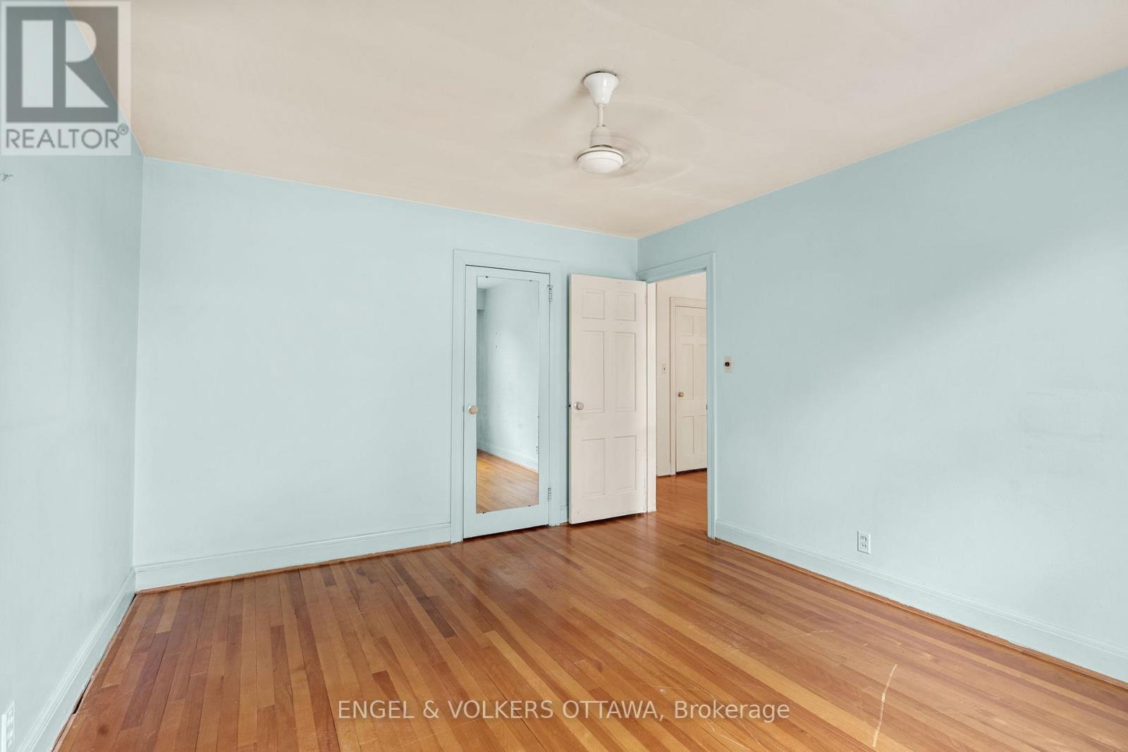 238 Island Park Drive