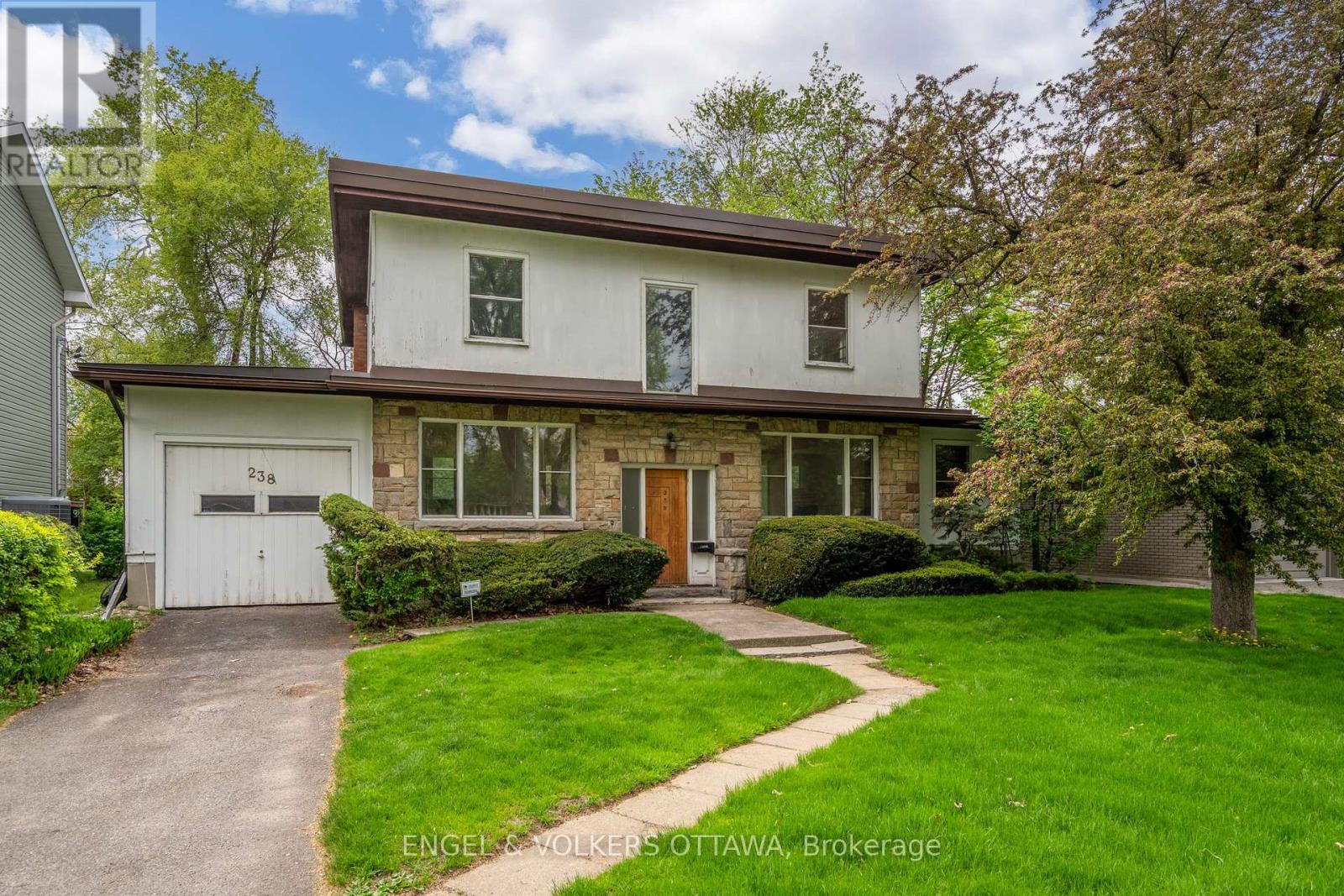 238 Island Park Drive