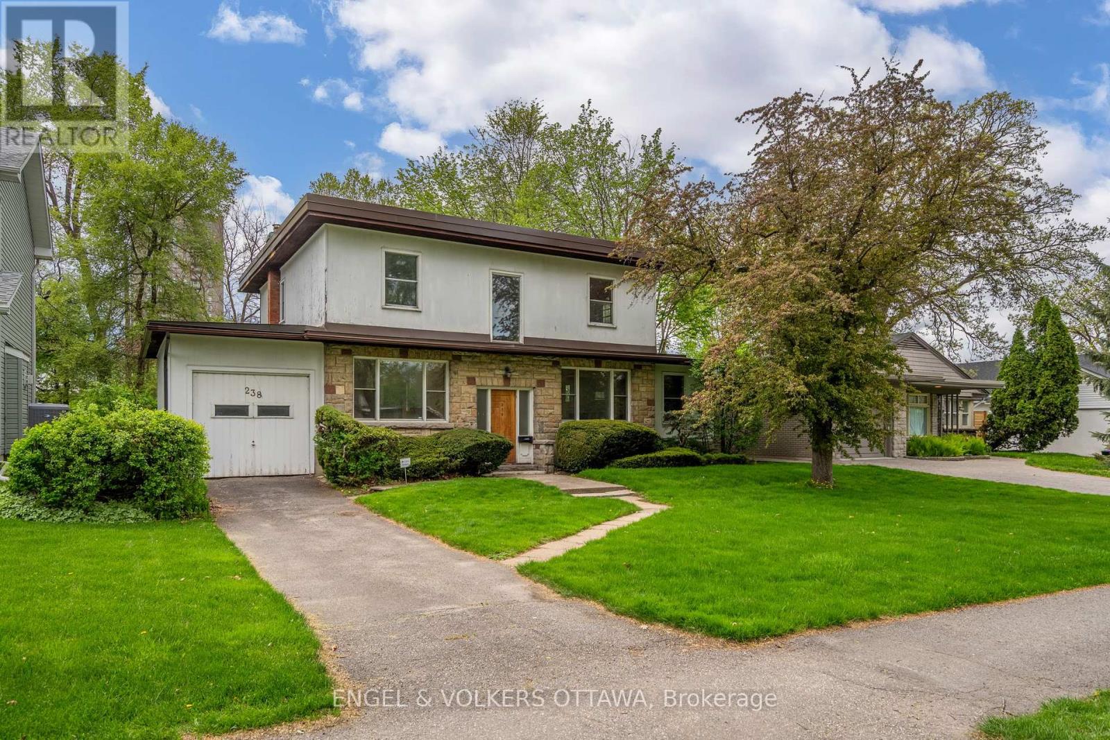 238 Island Park Drive
