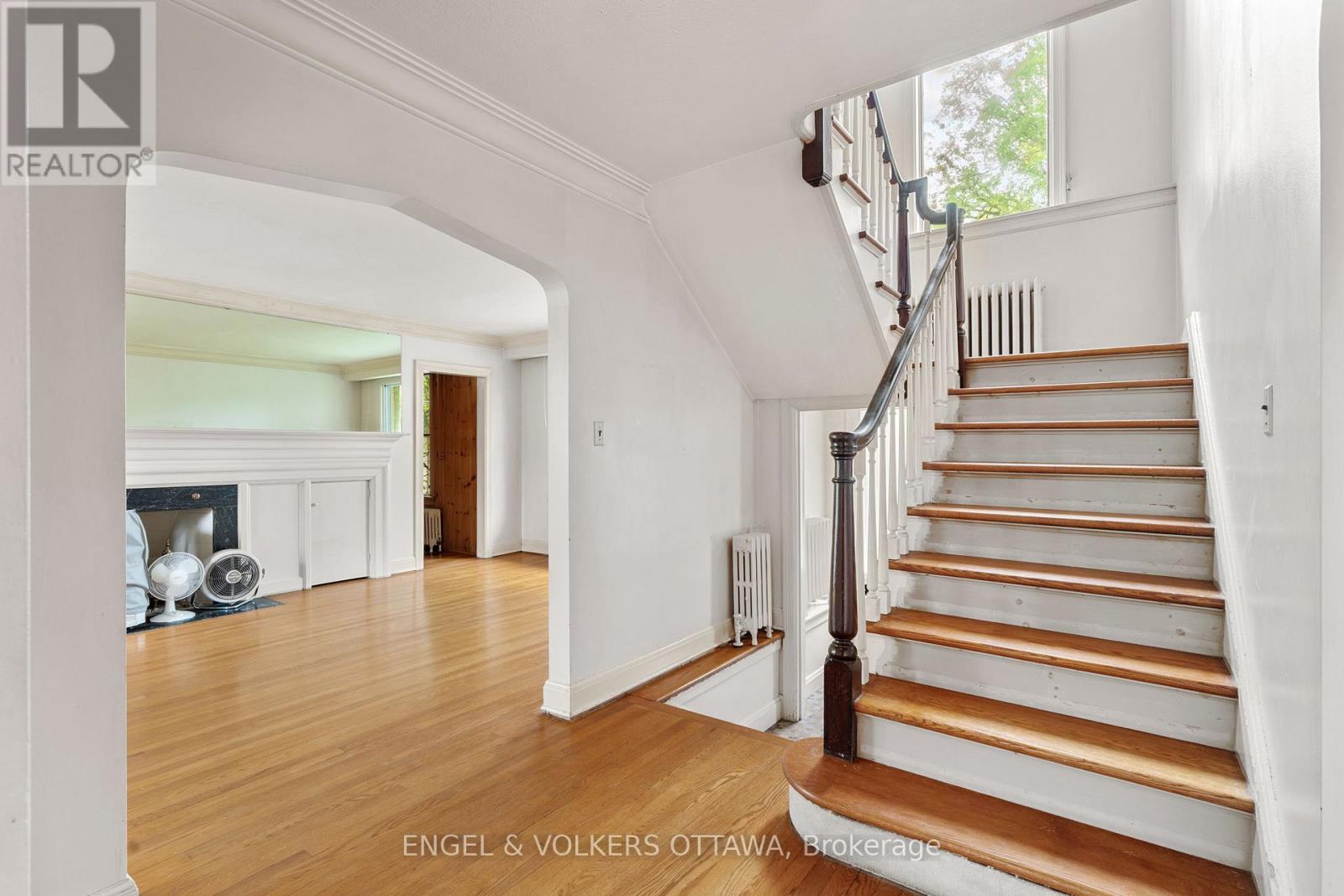 238 Island Park Drive