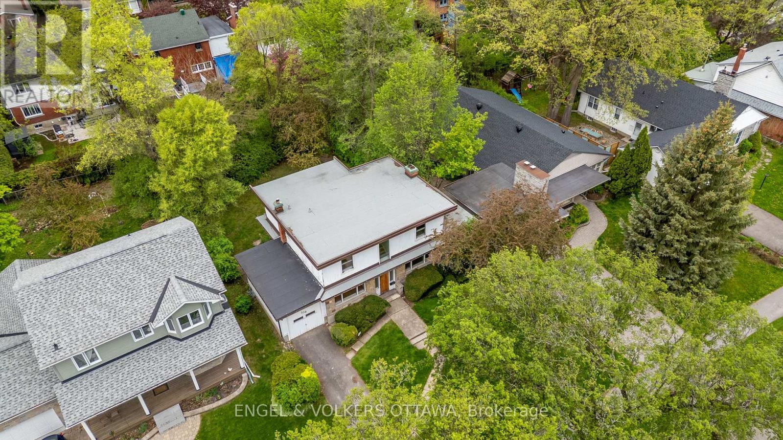238 Island Park Drive