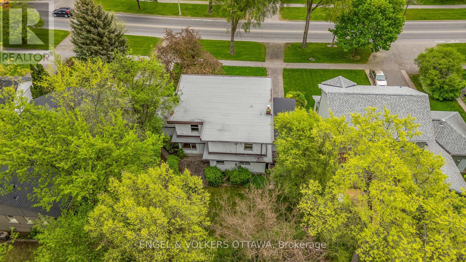 238 Island Park Drive