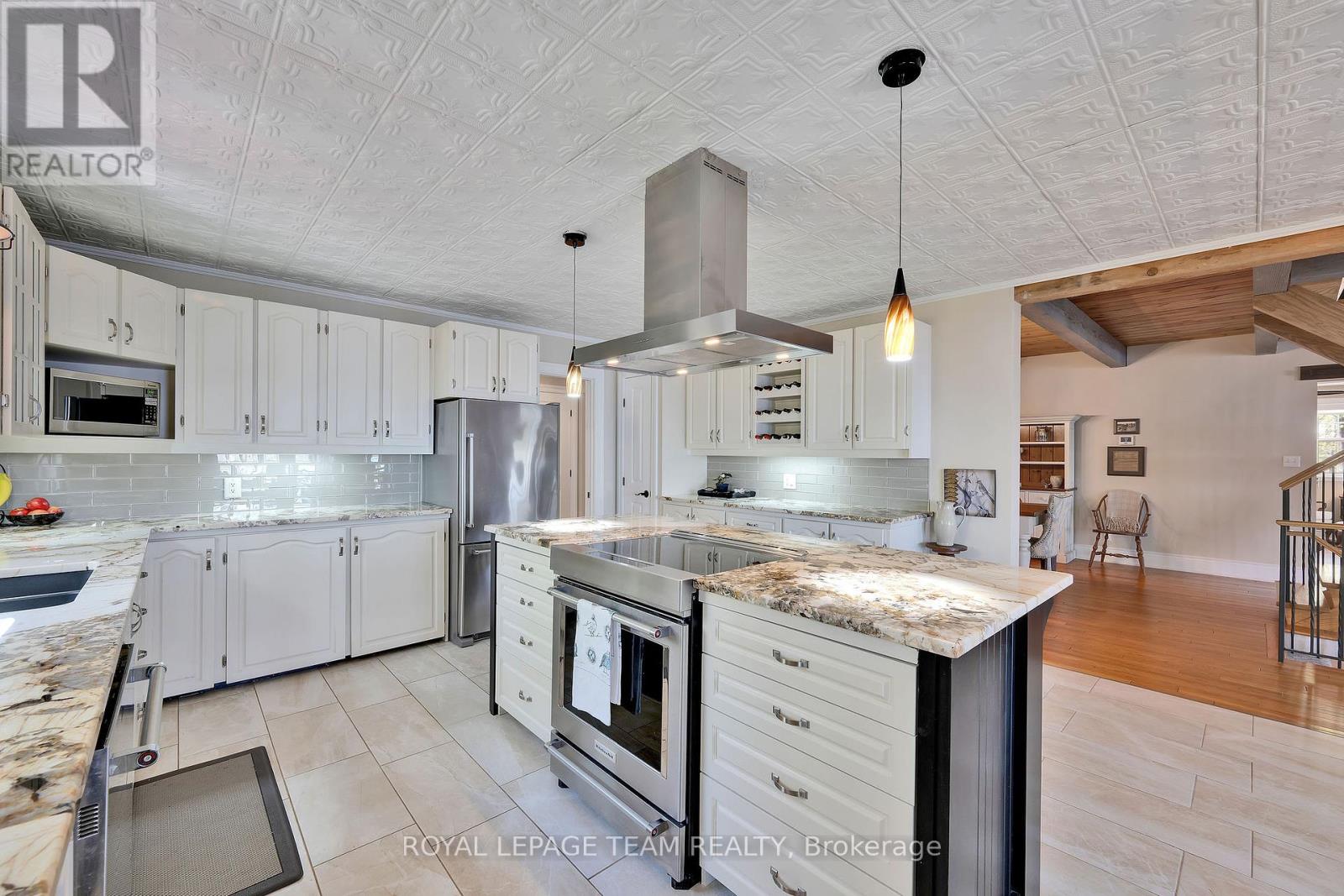 270 Morris Island Drive