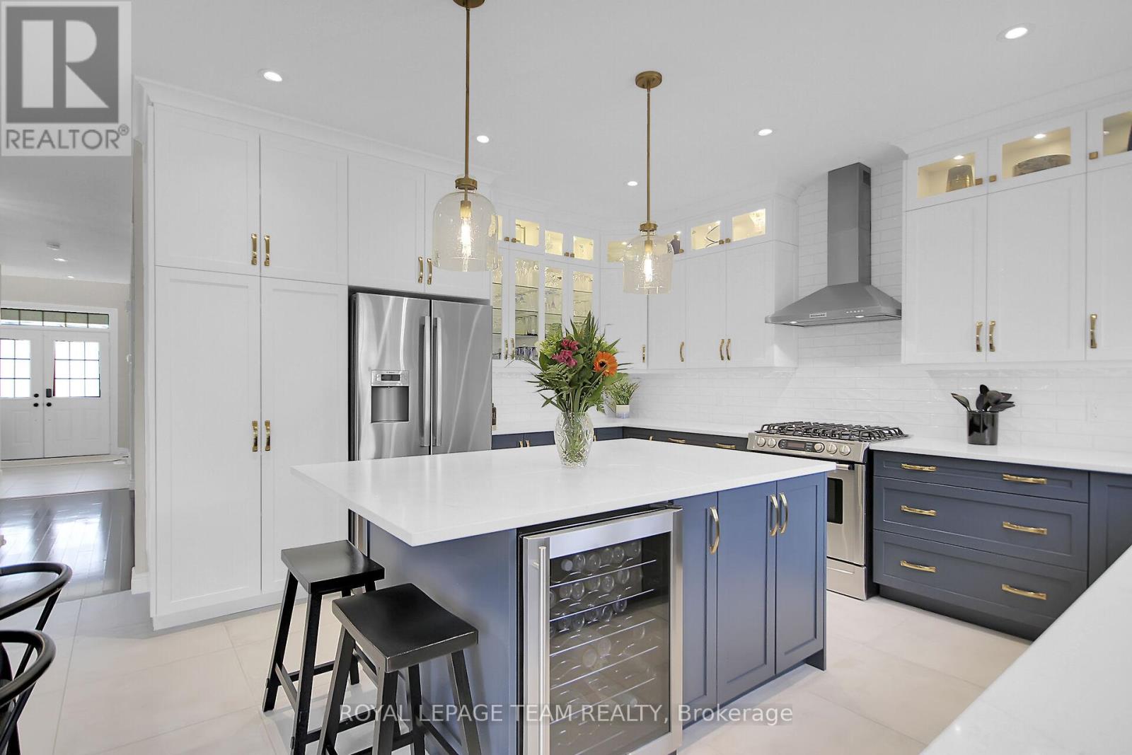 441 Blackleaf Drive