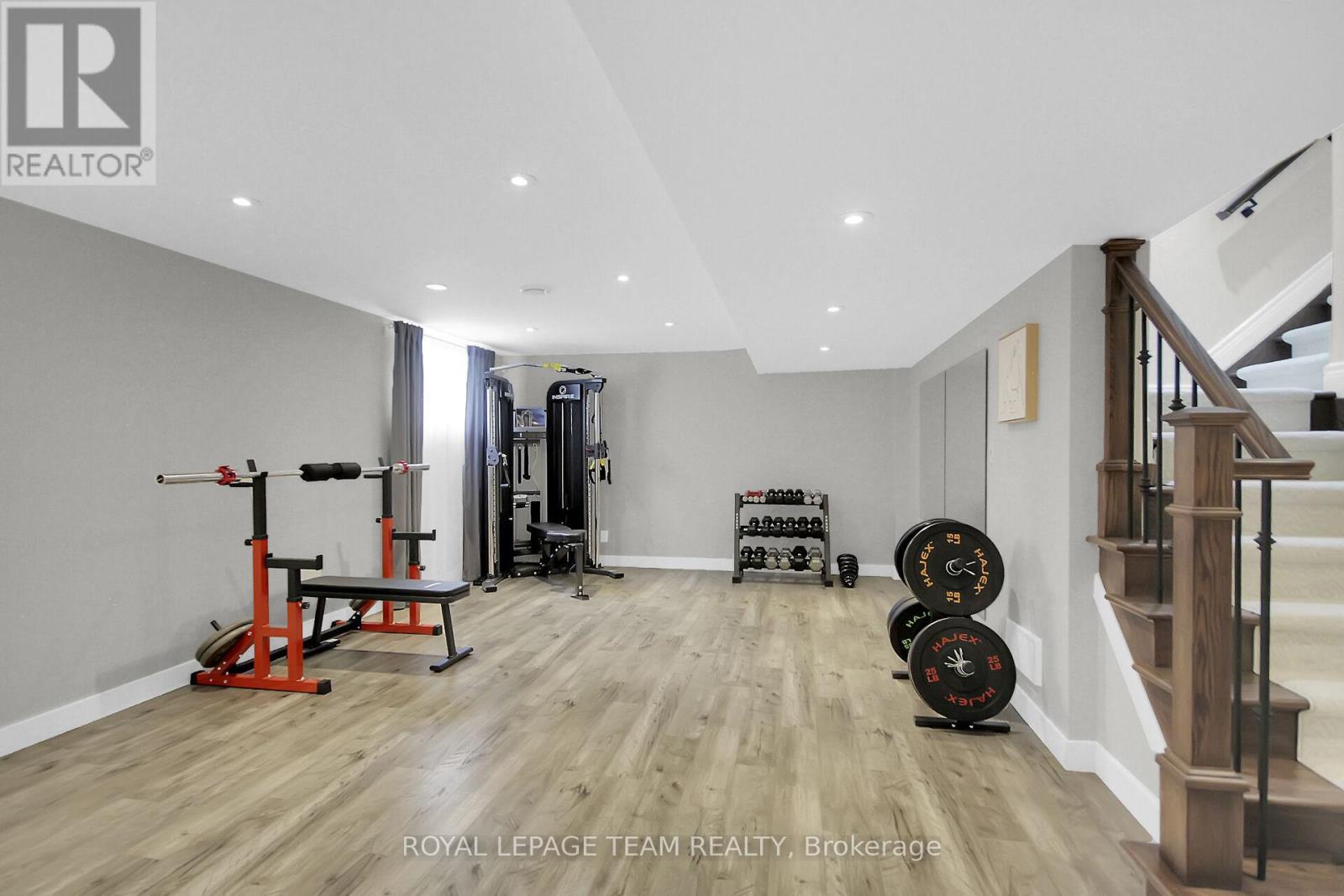 441 Blackleaf Drive