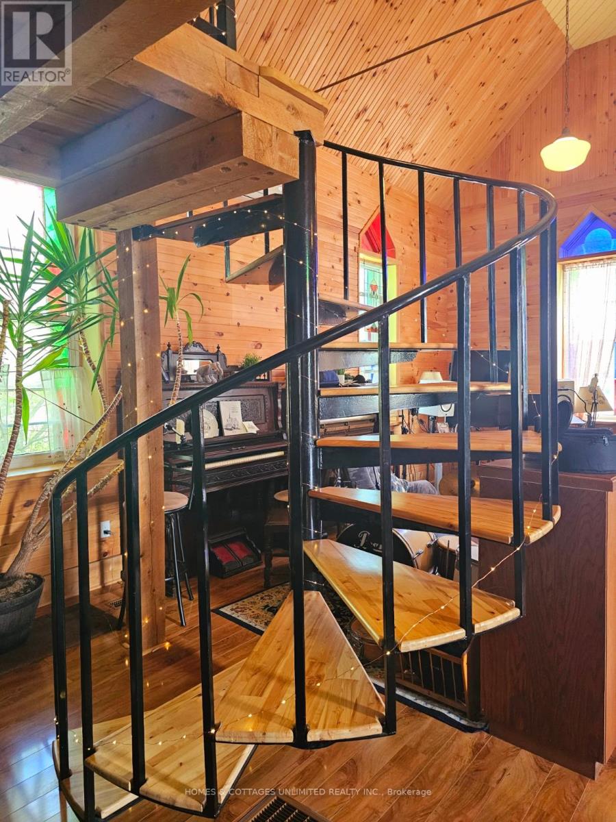 1131 3rd Conc Dalhousie Road