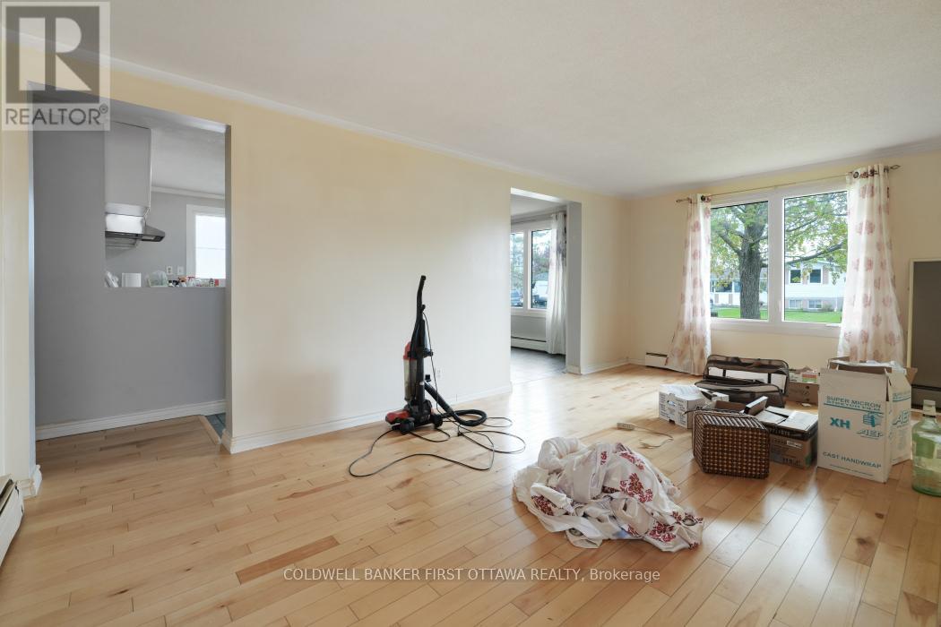 323 Amiens Street