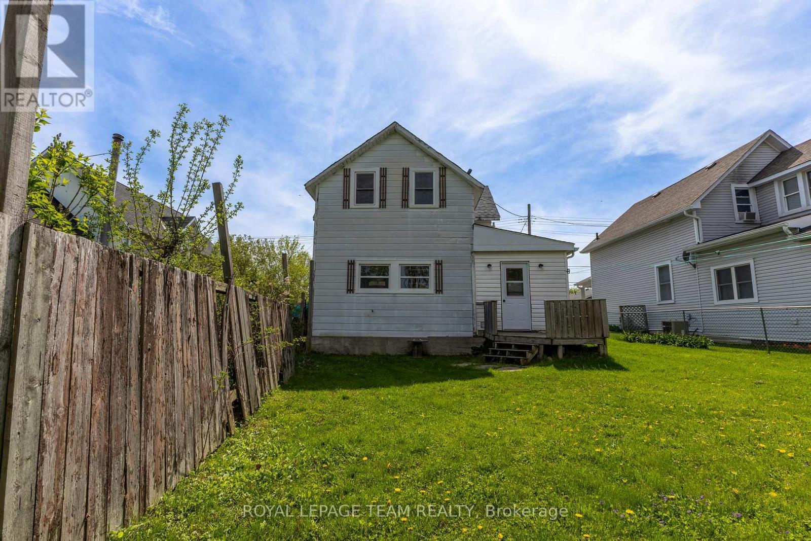 48 Mcgonigal Street E