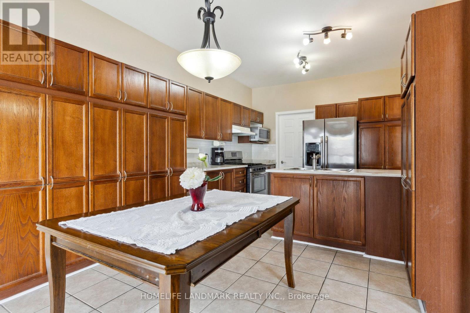 1856 Sunland Drive