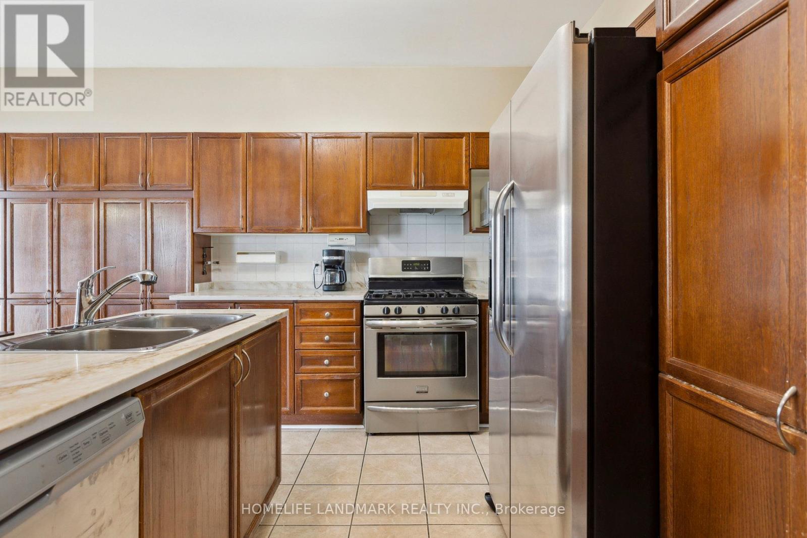 1856 Sunland Drive