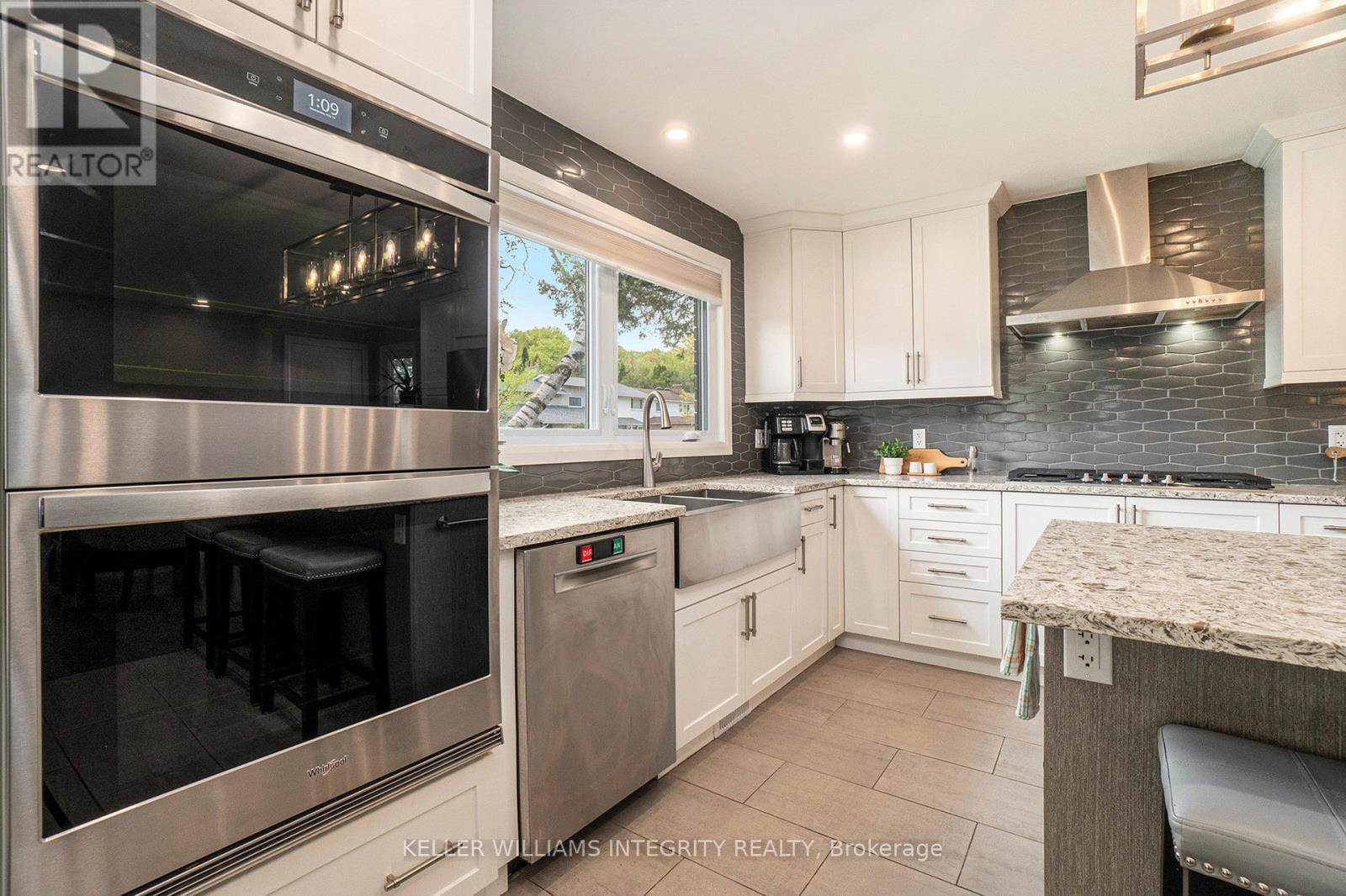 673 La Verendrye Drive