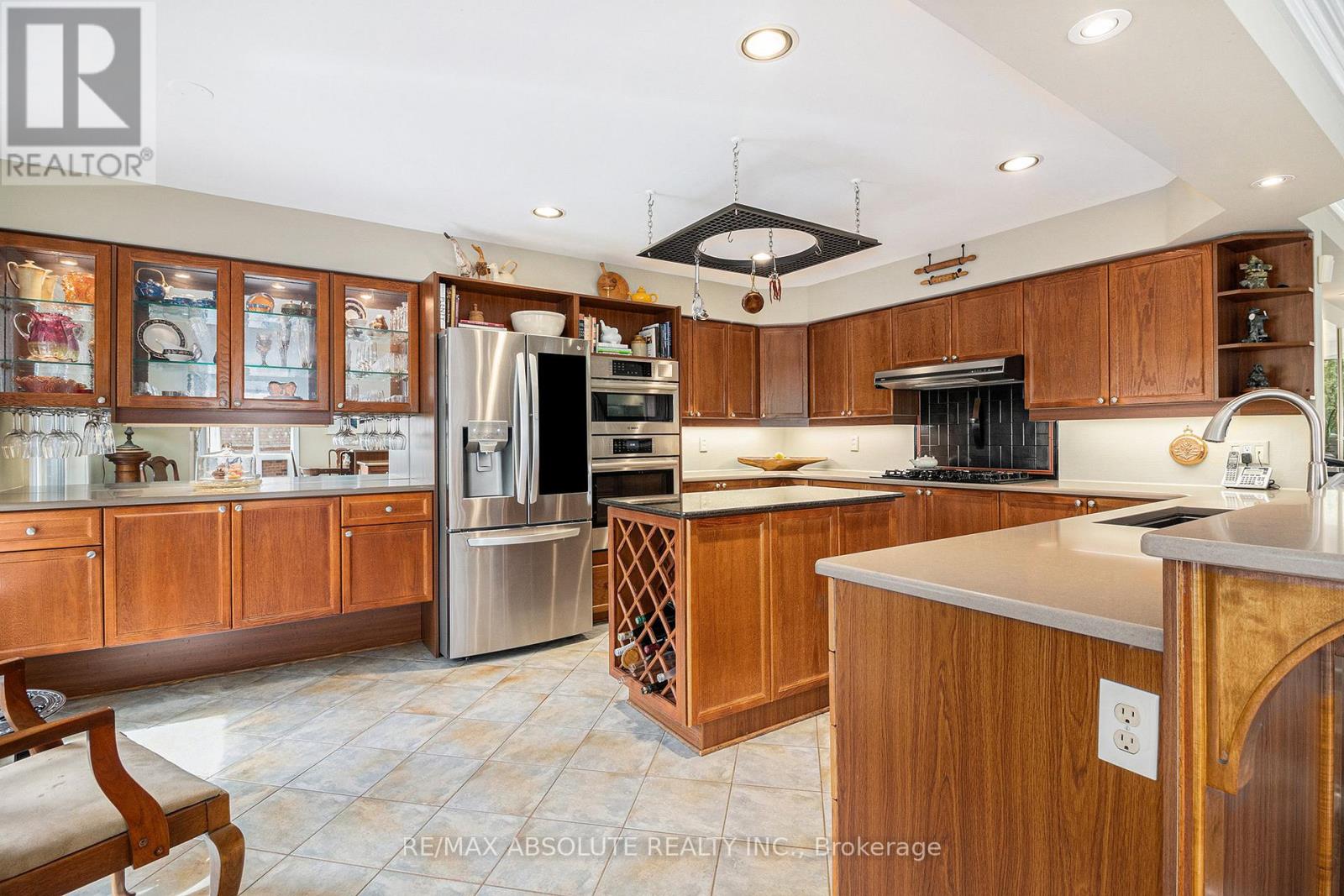 47 Robinson Avenue