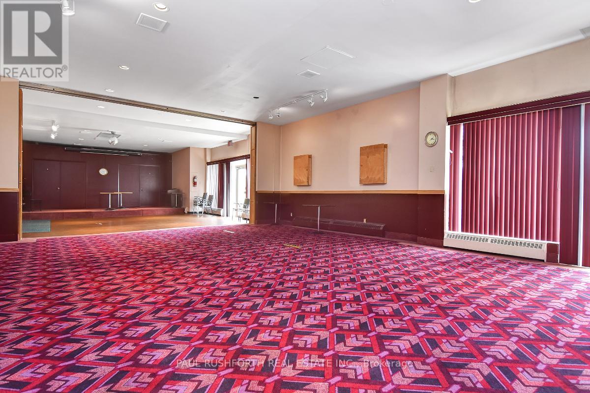 1504 - 2000 Jasmine Crescent