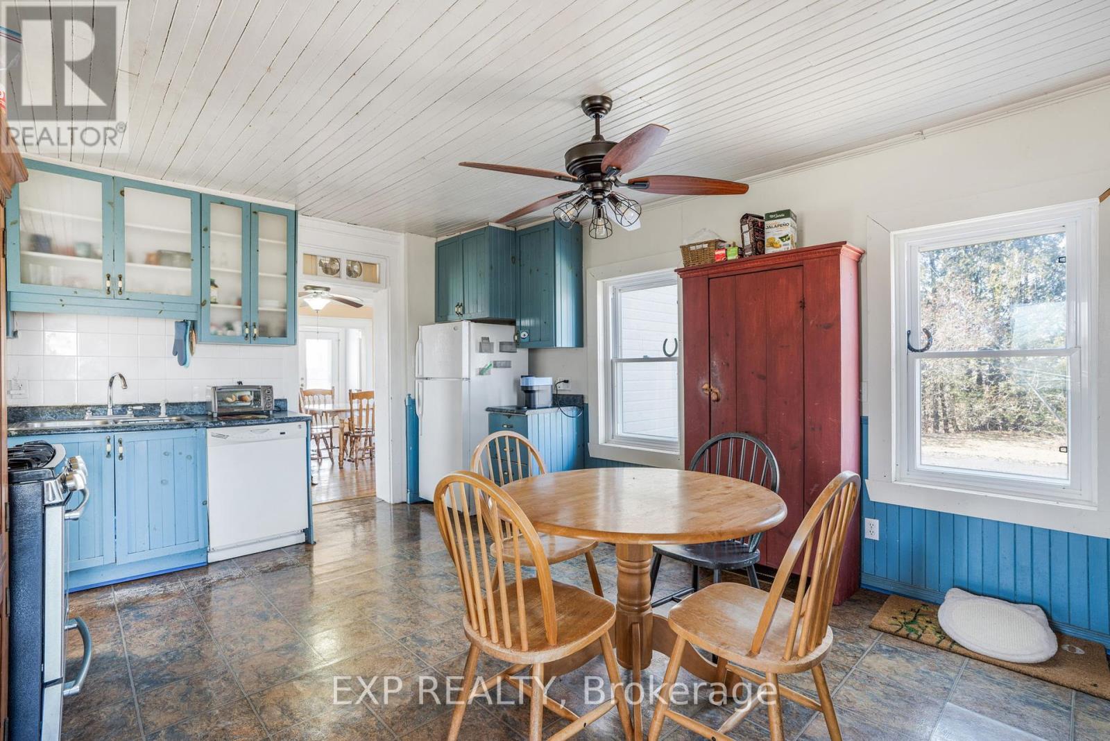 20405 Laggan-glenelg Road