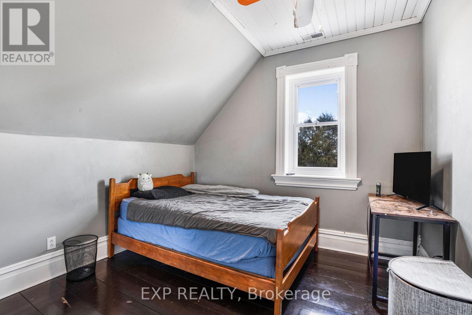 20405 Laggan-glenelg Road