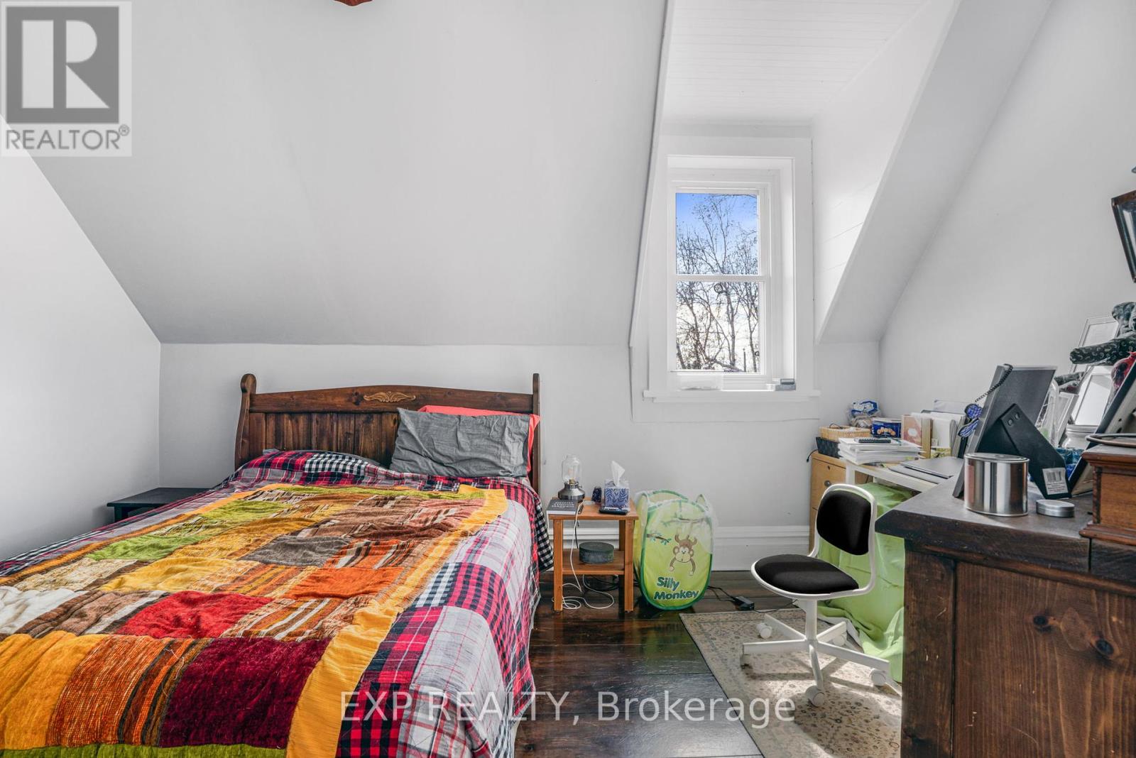 20405 Laggan-glenelg Road
