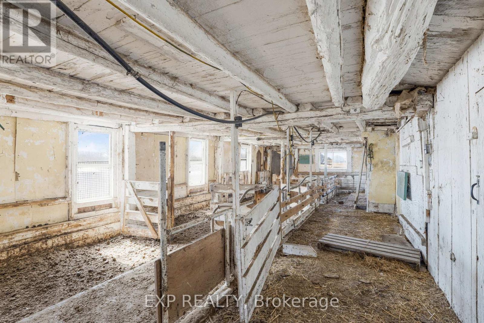 20405 Laggan-glenelg Road