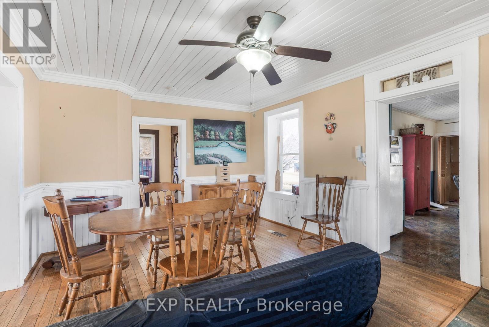 20405 Laggan-glenelg Road