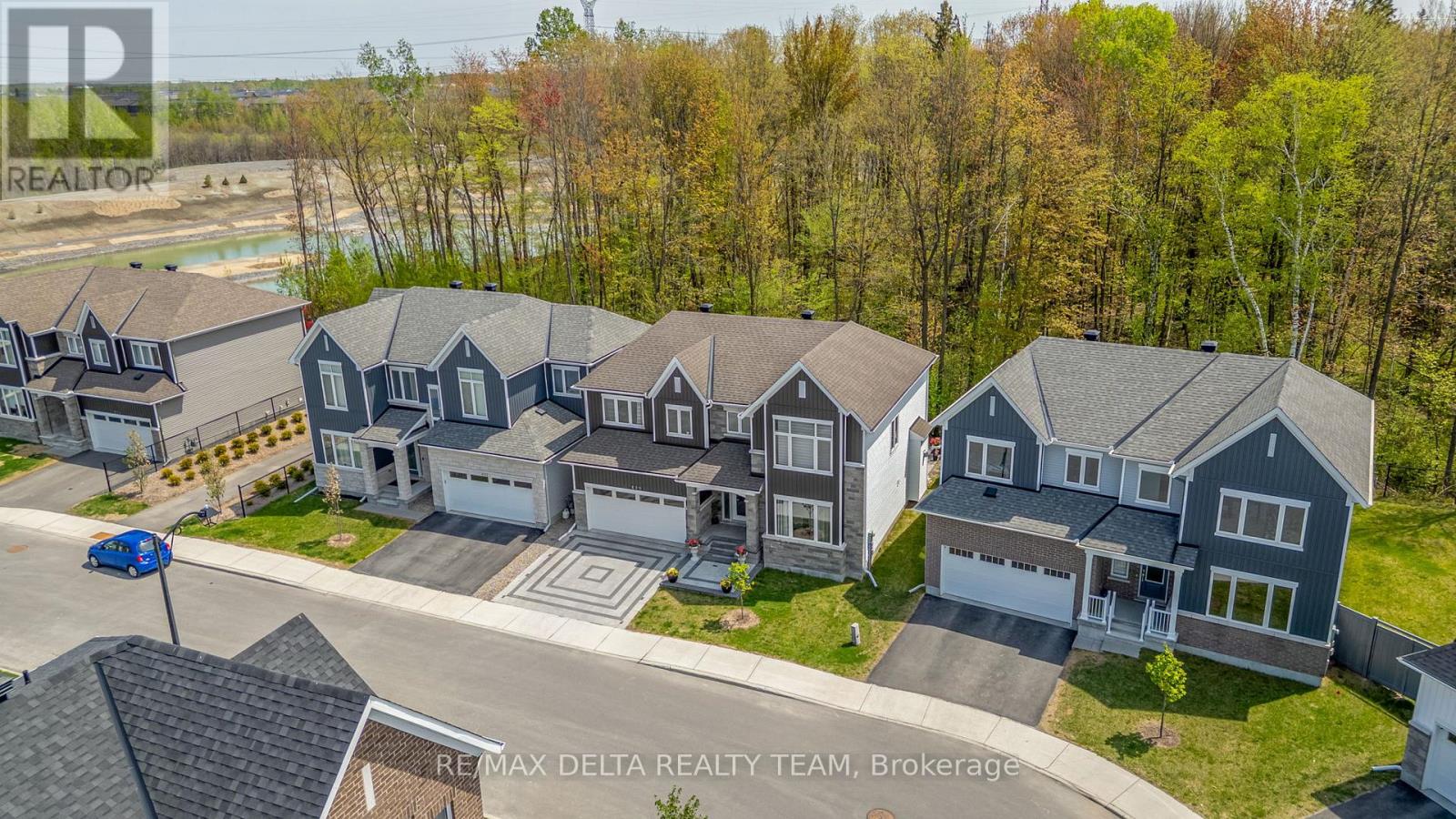 820 Mercier Crescent