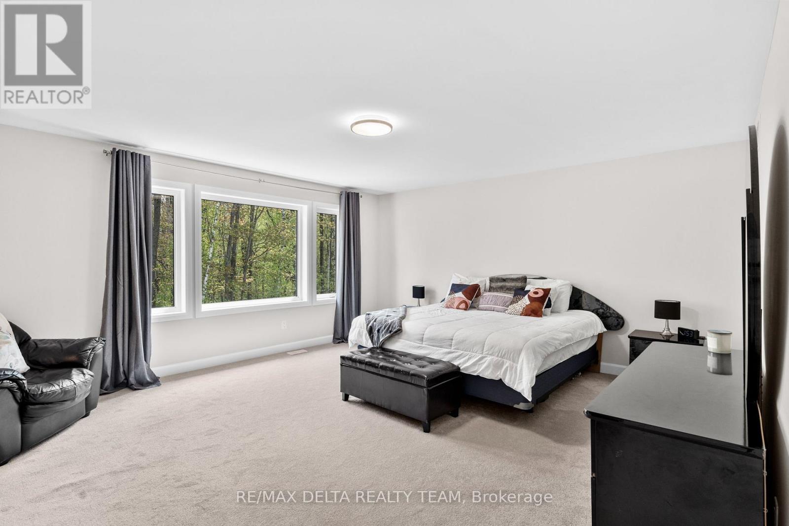 820 Mercier Crescent