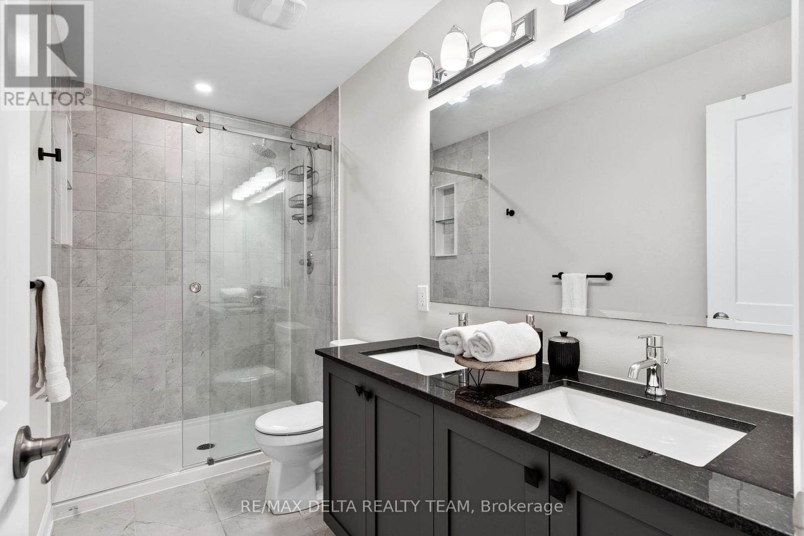 820 Mercier Crescent