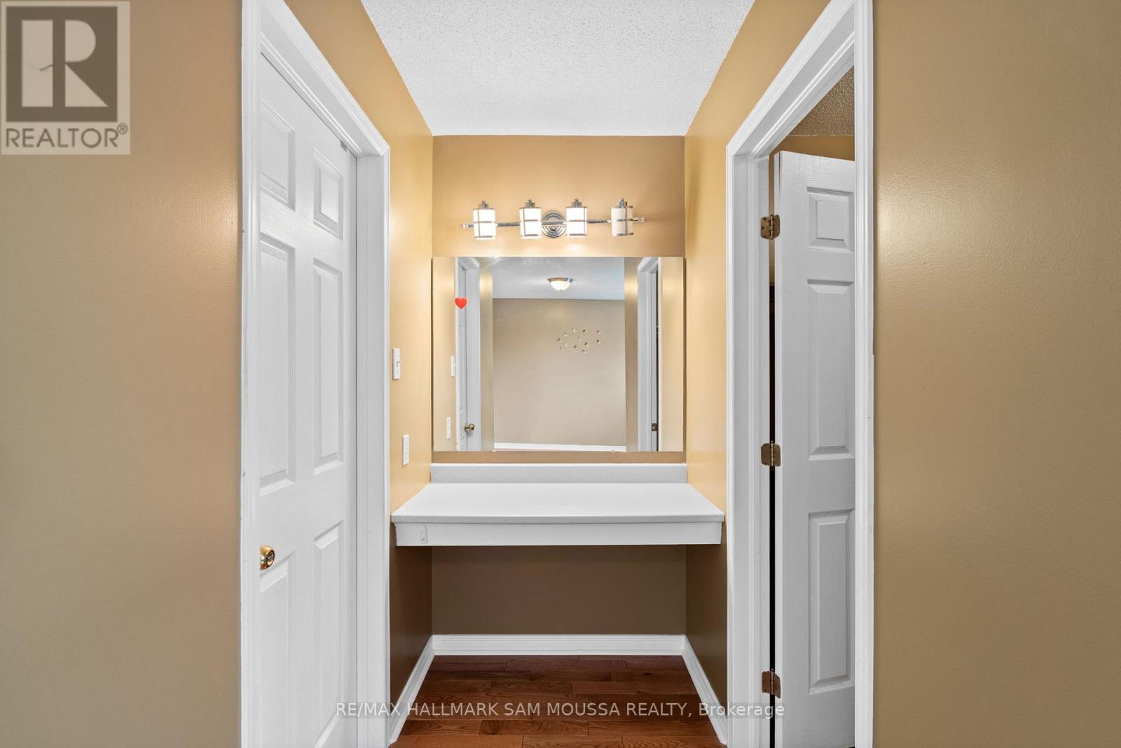 11 Highmont Court