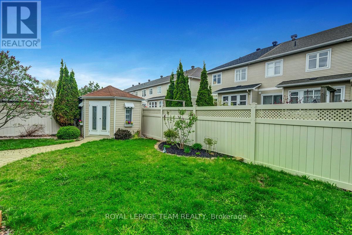 118 Oakfield Crescent