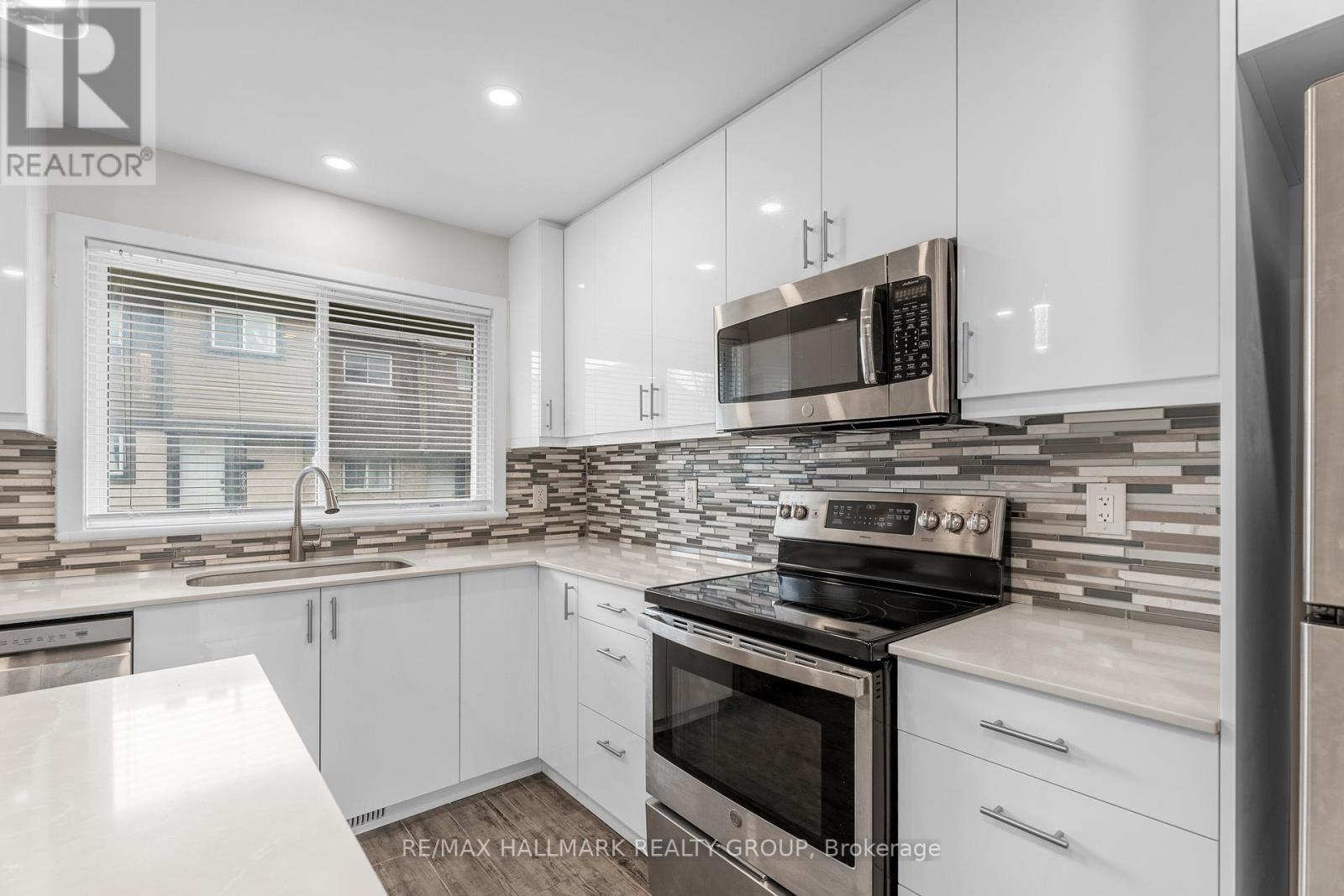 2788 Pimlico Crescent