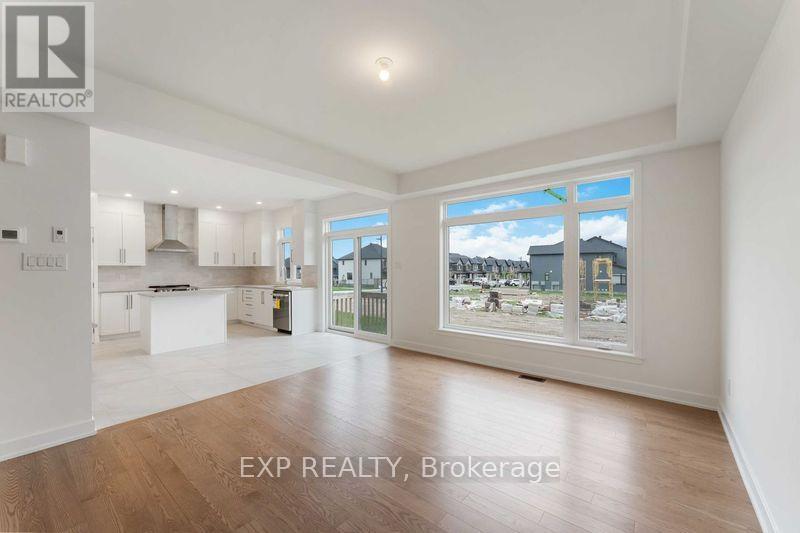 775 Ovation Grove