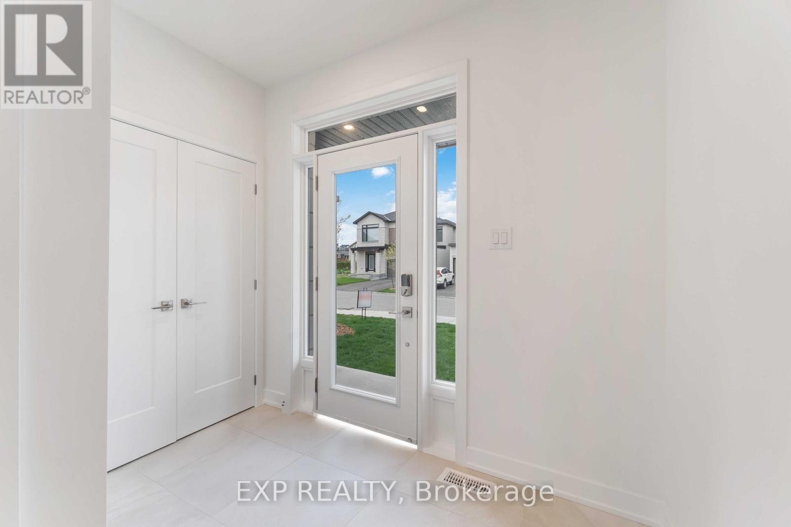 775 Ovation Grove