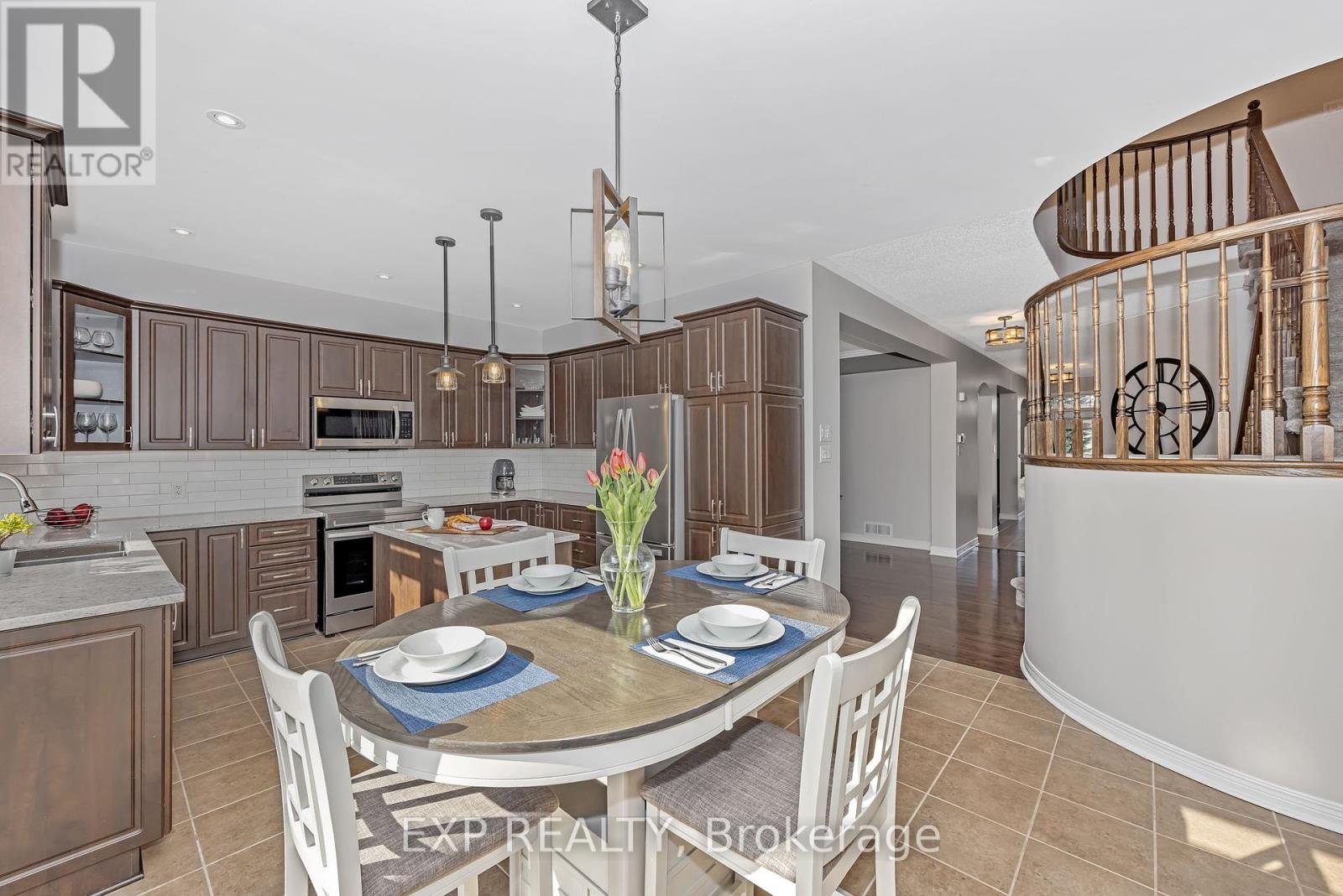533 Dusty Miller Crescent