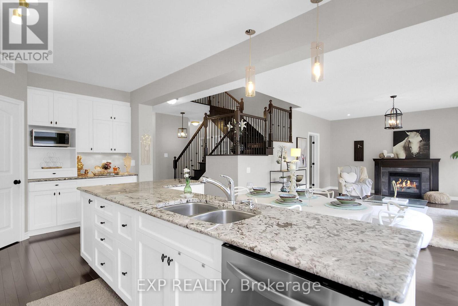 132 Gracewood Crescent