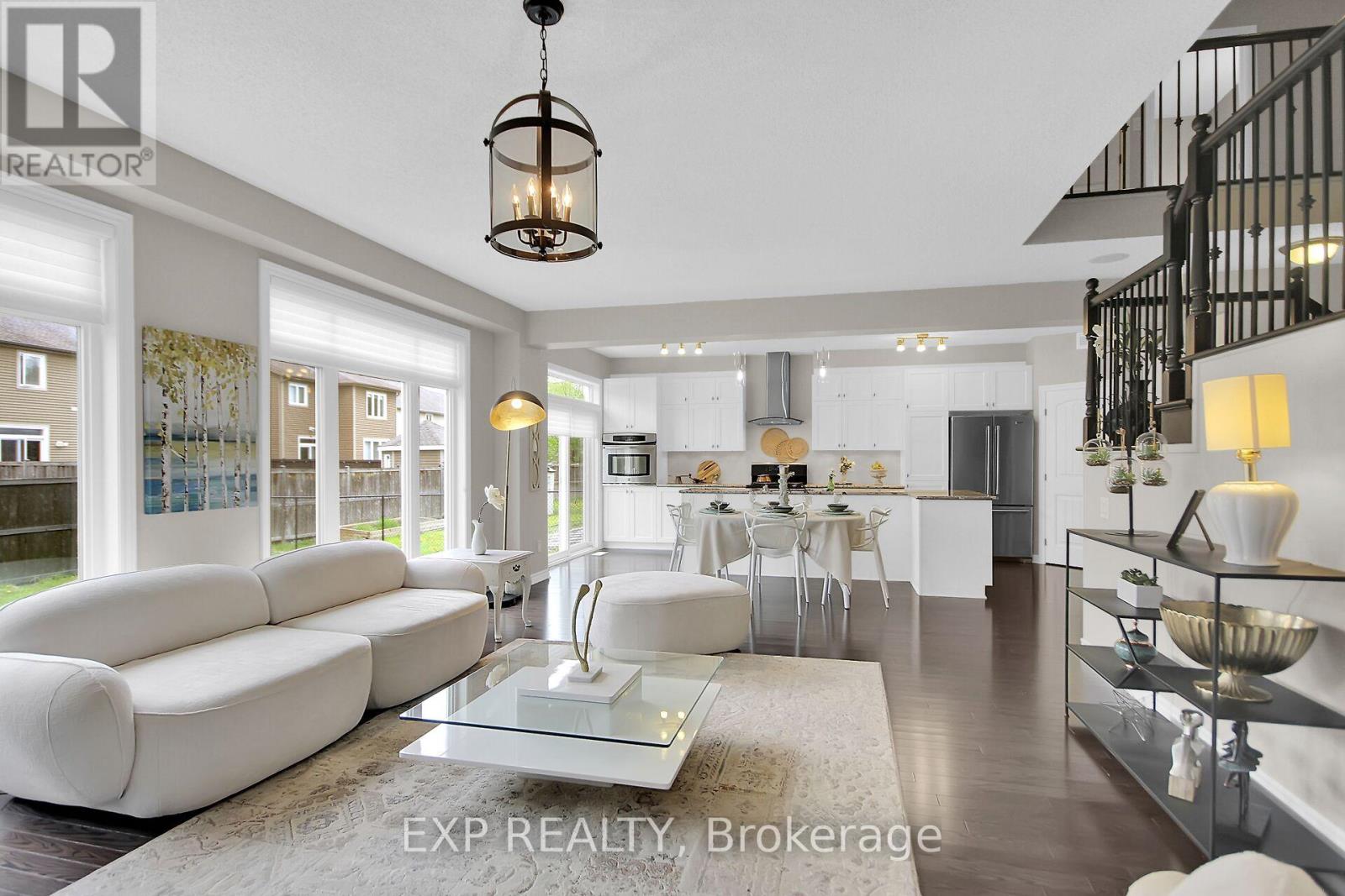132 Gracewood Crescent