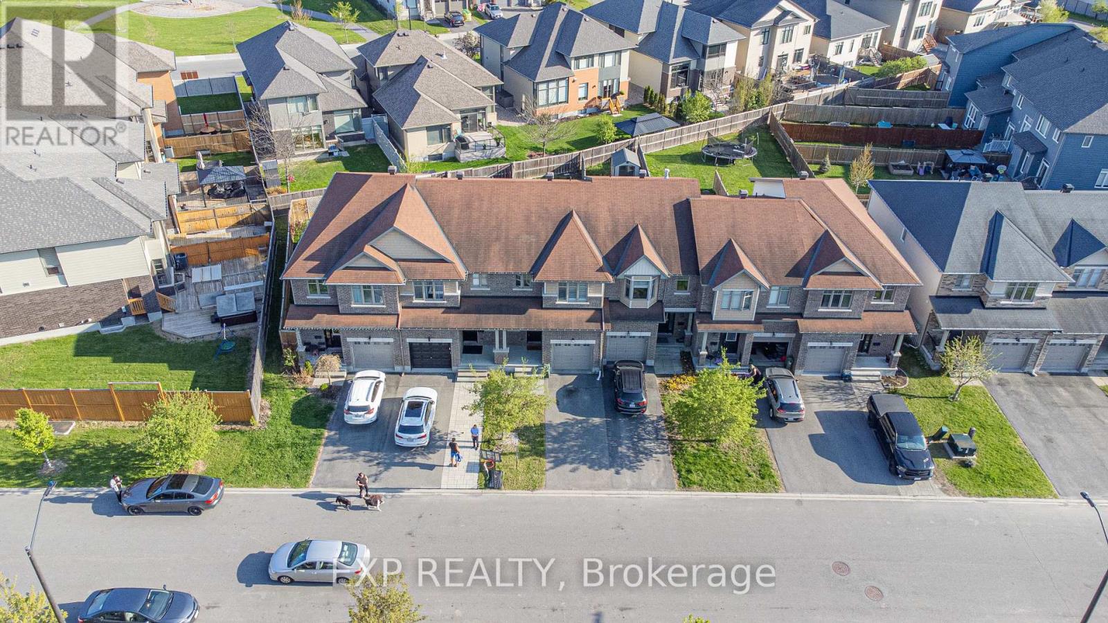 137 Hawkeswood Drive