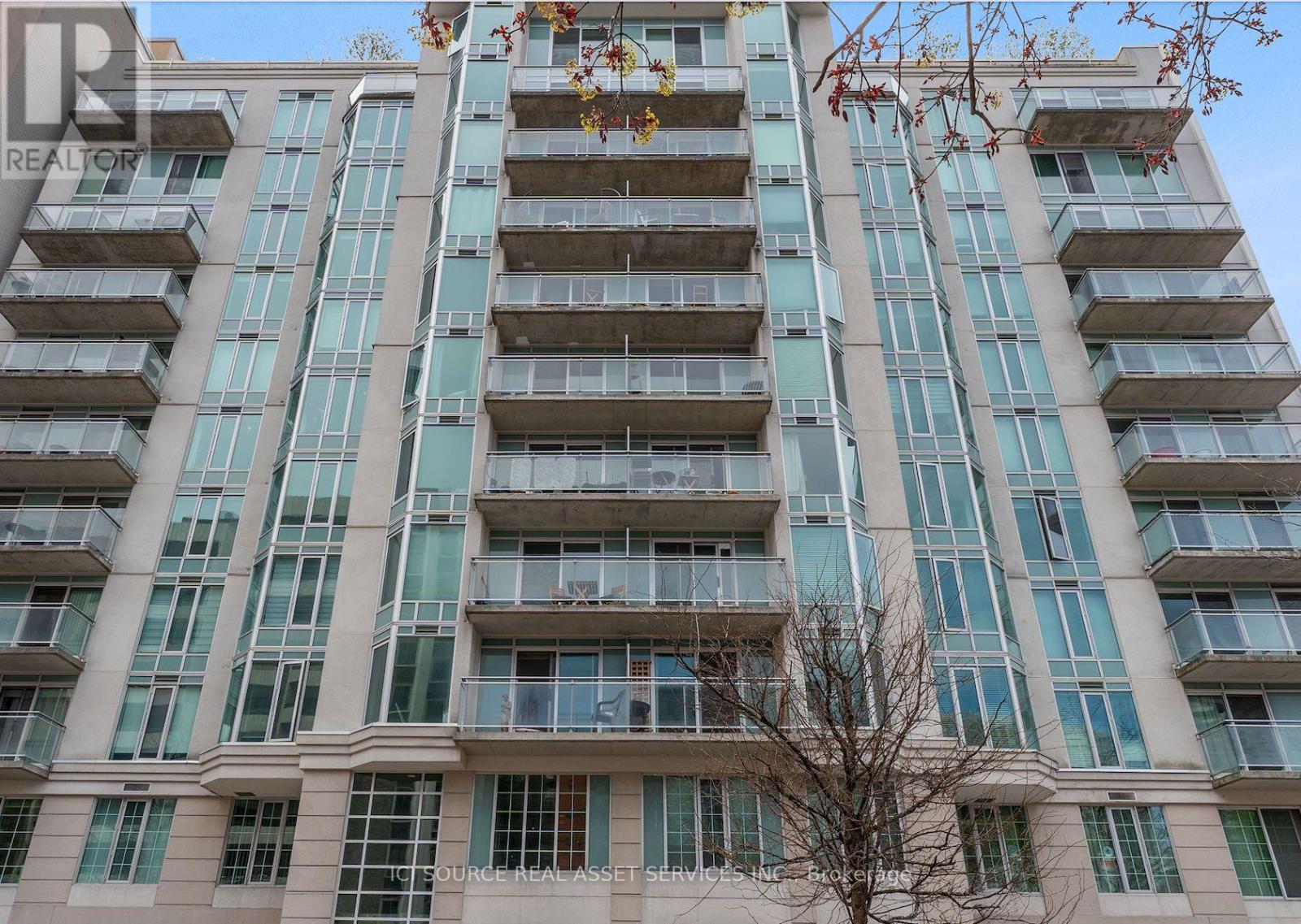 812 - 138 Somerset Street W