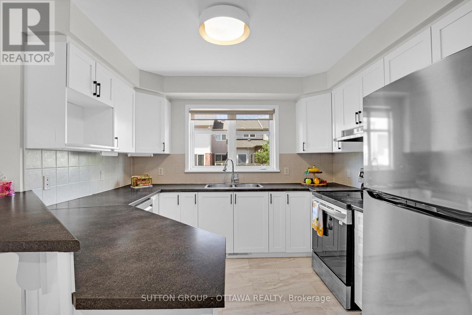 4401 Goldeneye Way