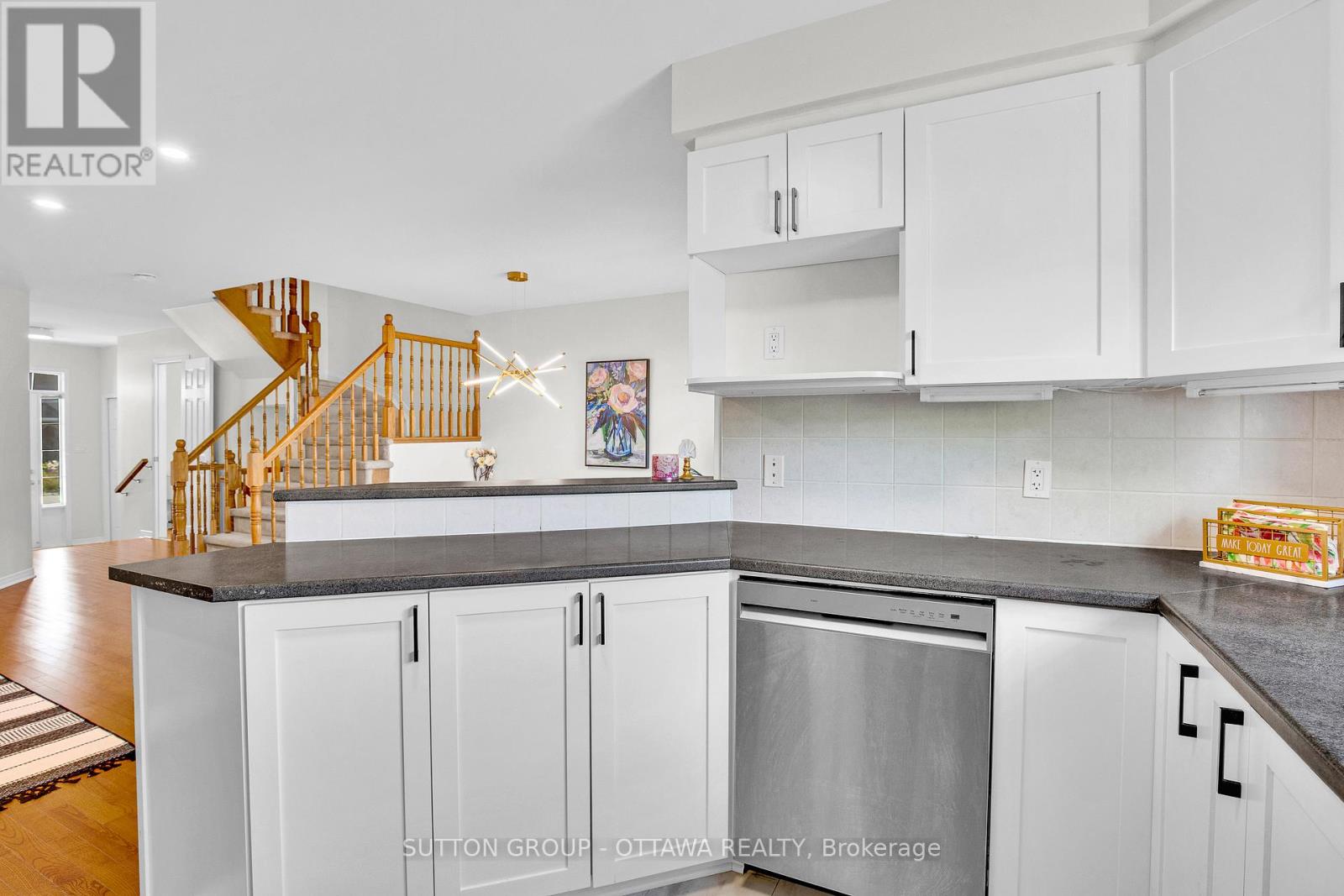 4401 Goldeneye Way