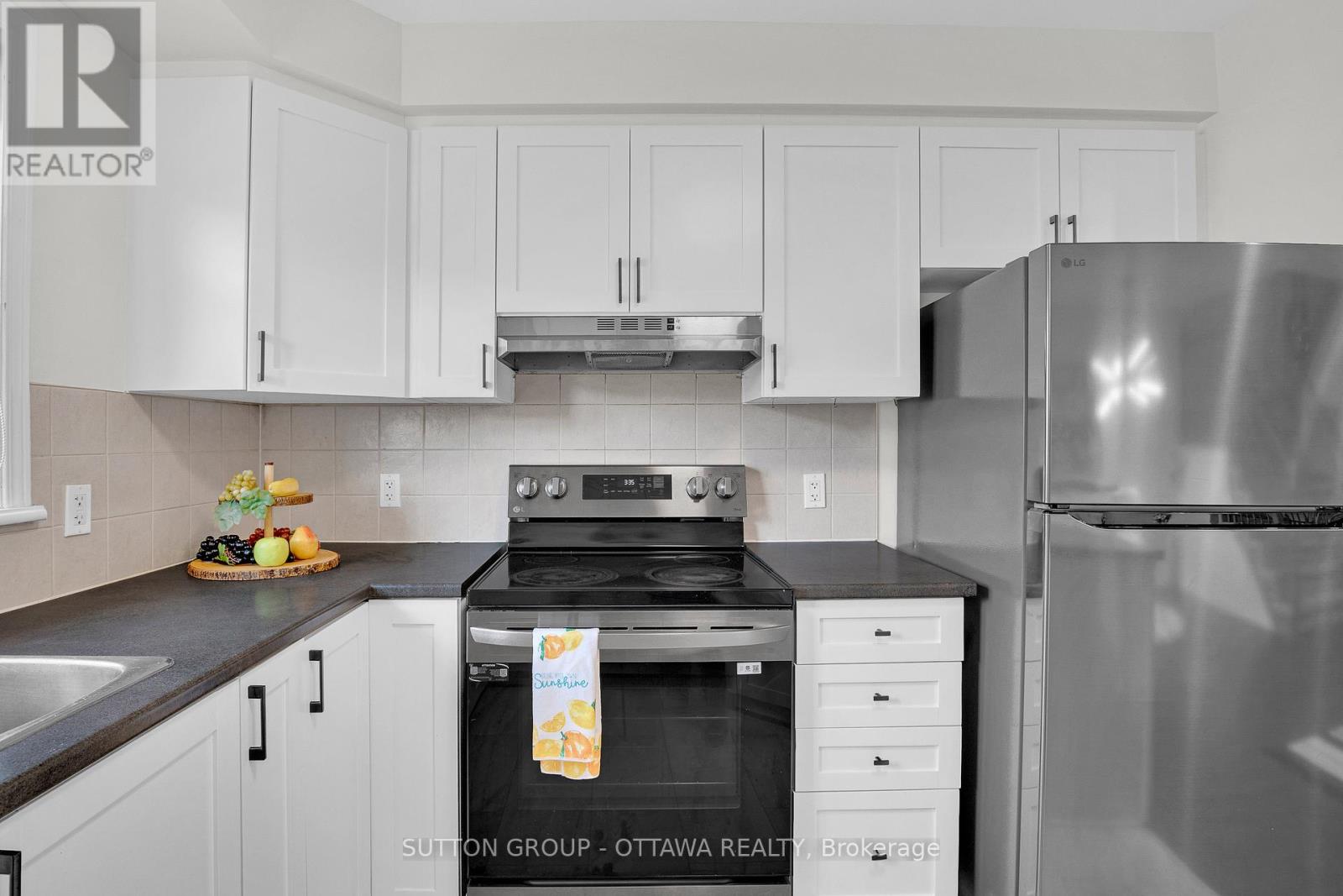 4401 Goldeneye Way