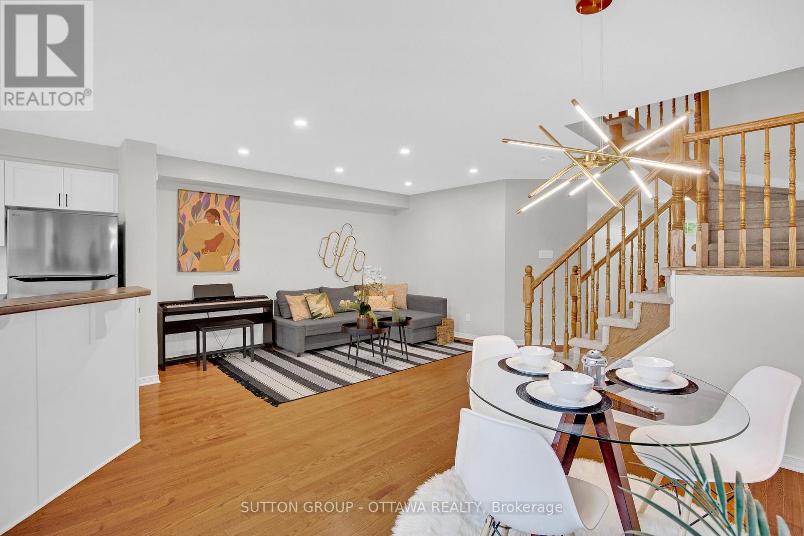 4401 Goldeneye Way